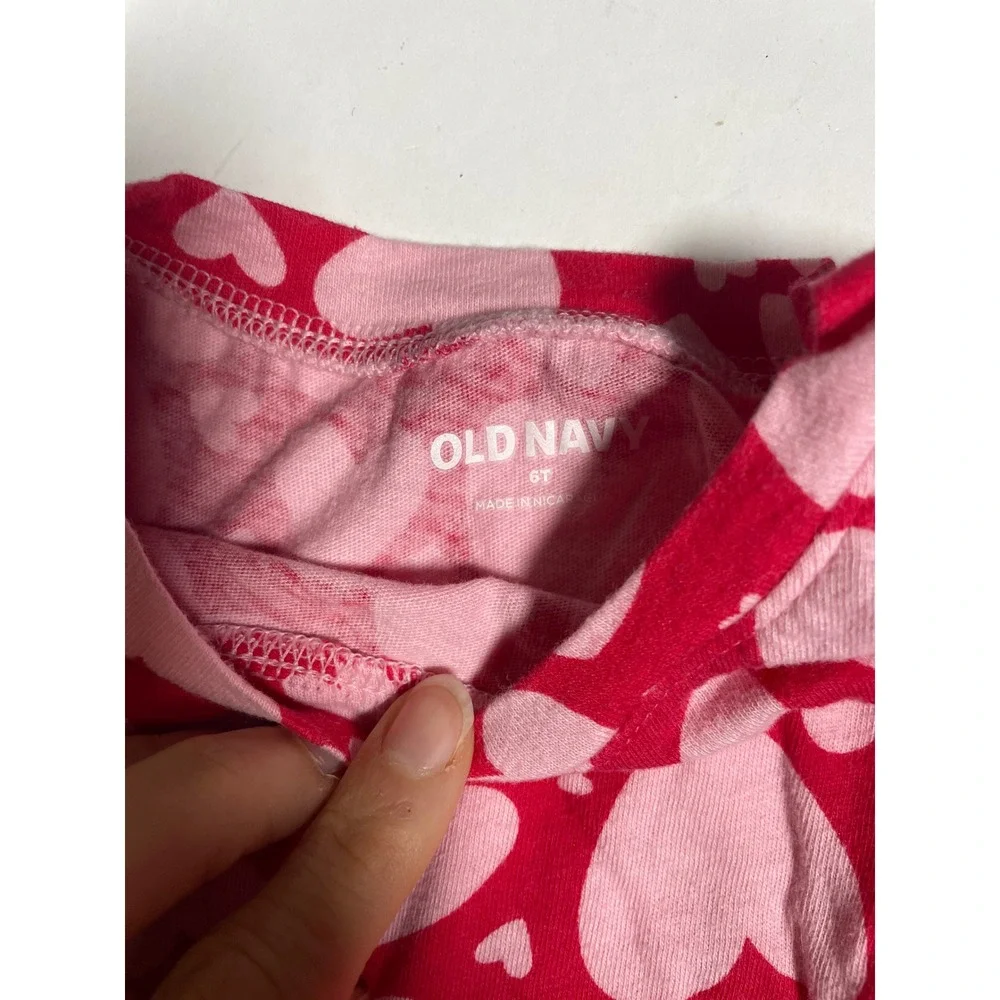 Old Navy Long Sleeve Graphic Tee Kids 5T Red Pink Heart Ballerina Set Lot of 2